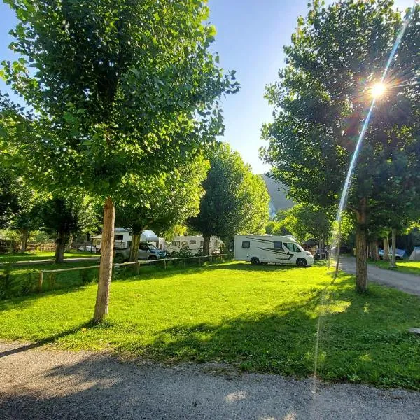 Camping Llavorsi, hótel í Llavorsí