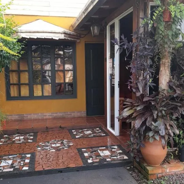 Posada Portal del Iguazu, hotel in Puerto Iguazú