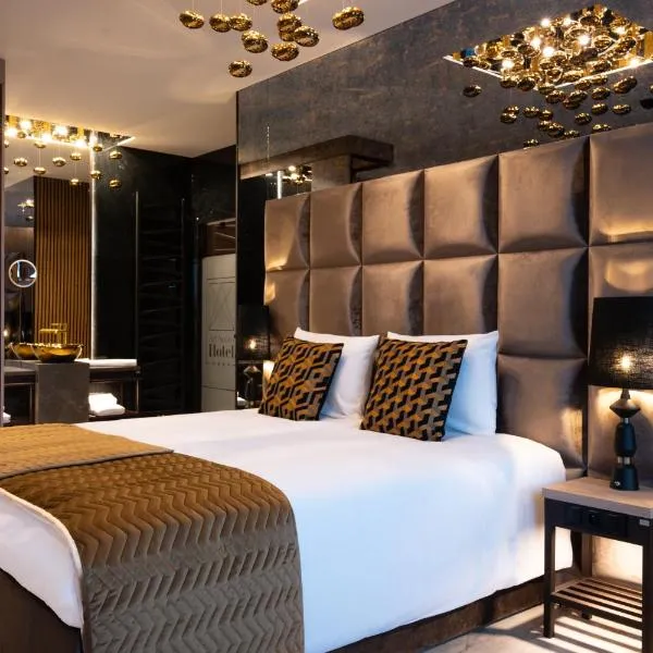 Art Suites Luxury Hotel, hotel in Krakow