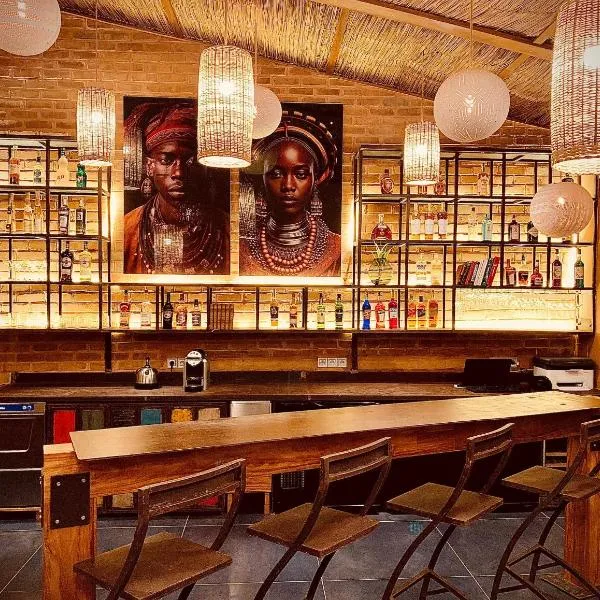 Le Patio, hotel in Lomé