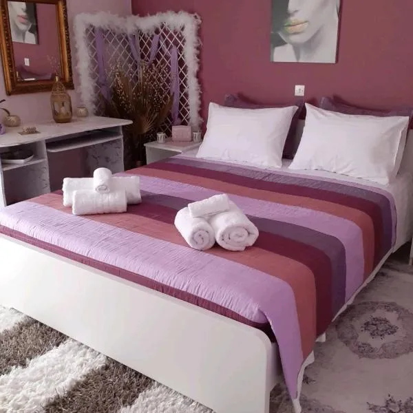 DreamHouse, hôtel à Naupacte