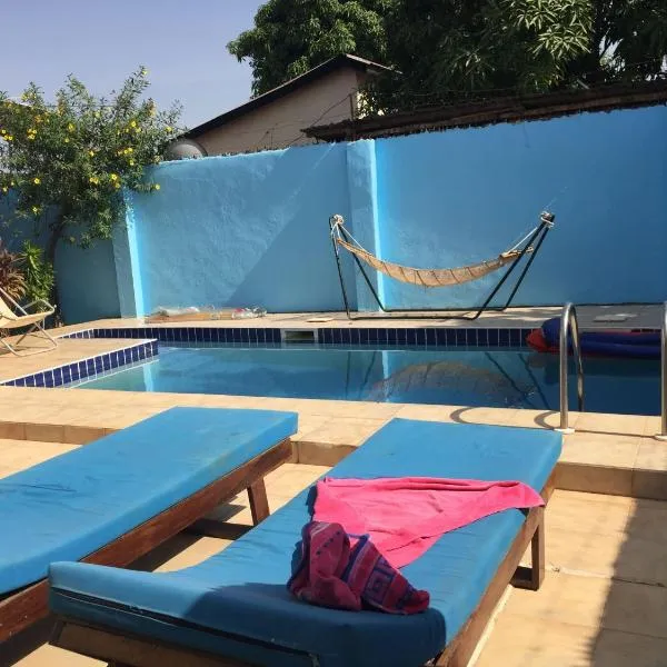 Banana Republic – hotel w mieście Old Yundum