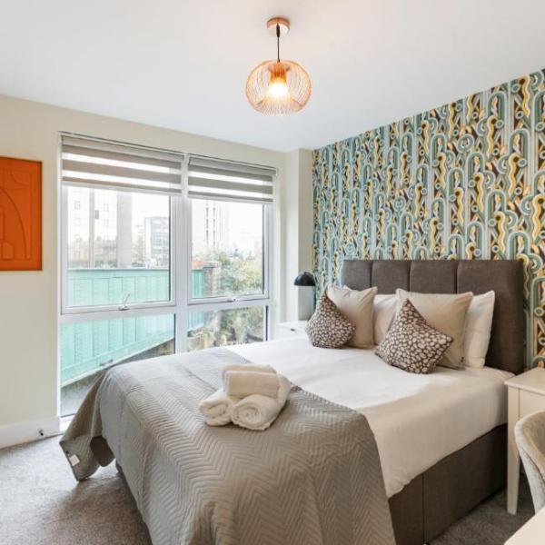 Your London Home: 1BR Flat with Modern Amenities, Лондон