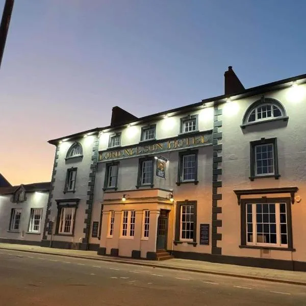 THE LORD NELSON HOTEL, hotel a Pembrokeshire