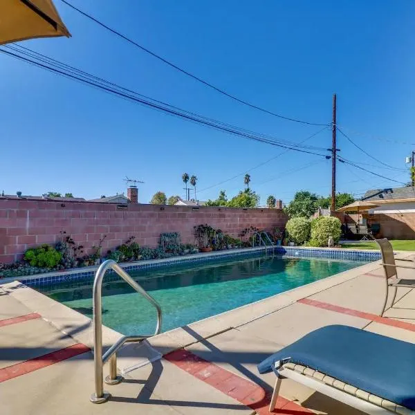 Luxury Oasis Home w/Pool Near CSUN-6 Guests, מלון בנורת' הילס