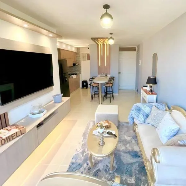 Apartamento con vista a las montañas, cerca Centro Comercial Mayales, hotel in Valledupar