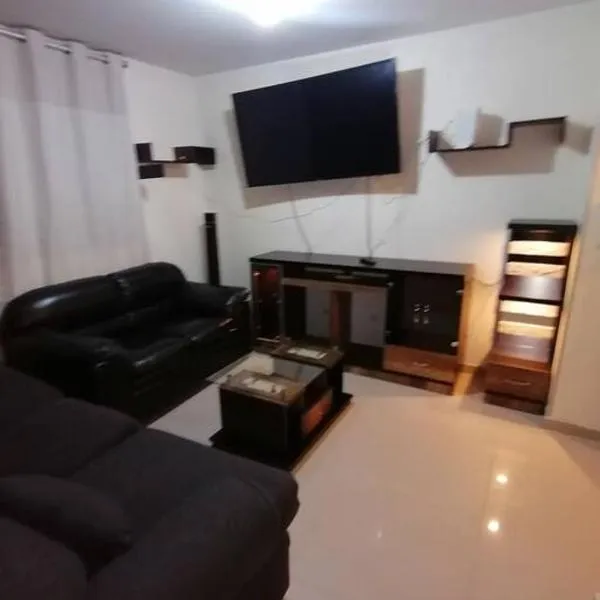 Mini departamento lujo, hotel in Lima