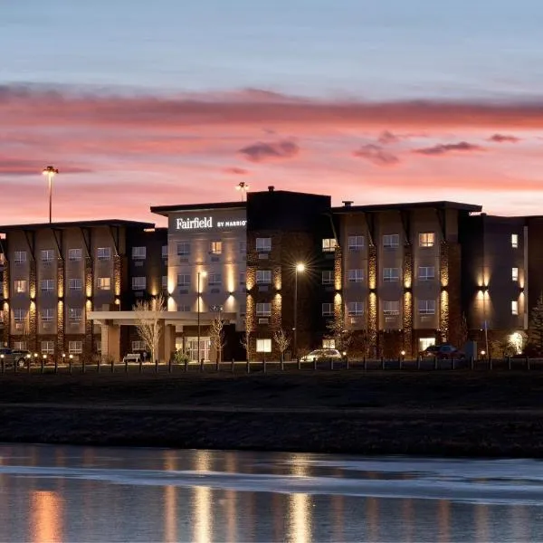Fairfield Inn & Suites by Marriott Airdrie, hotel v destinaci Airdrie