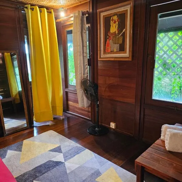 Studio Avea rez-de-chaussée, hotel in Parea