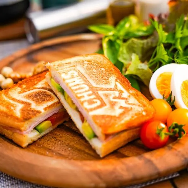 ASOBI HACK, hôtel à Naminoue