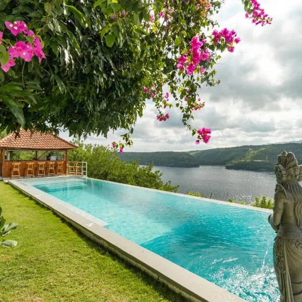 Butterfly Villas Nusa Ceningan，位于蓝梦岛的酒店