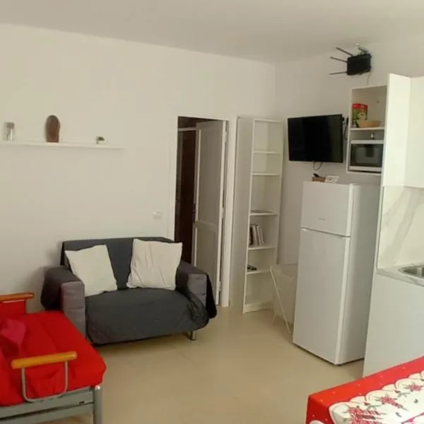 Casa Tomas B, hotel in La Oliva