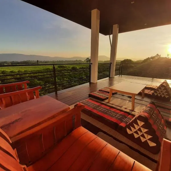 Niramitsook Farm Stay Khao Yai บ้านไร่นิรามิสสุข ฟาร์มสเตย์ ปากช่อง เขาใหญ่, hotel in Ban Wang Sai