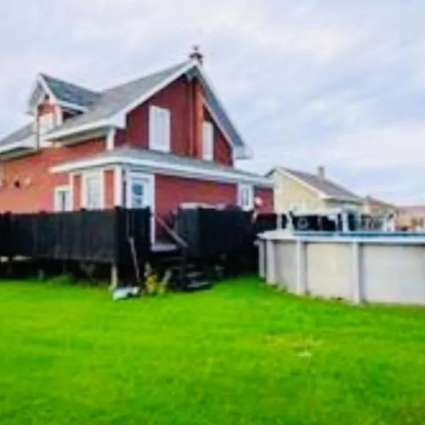 Chalet Pakingan Gaspesie Cap-Chat, hotel in Cap-Chat