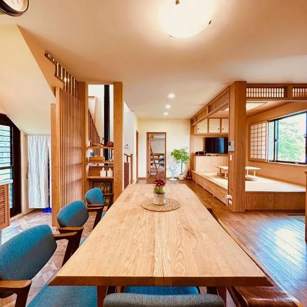 柯林小屋 最多18人烤肉聚會 親子遊戲區 寵物友善 庭院 電動麻將桌, hotel in Yilan City