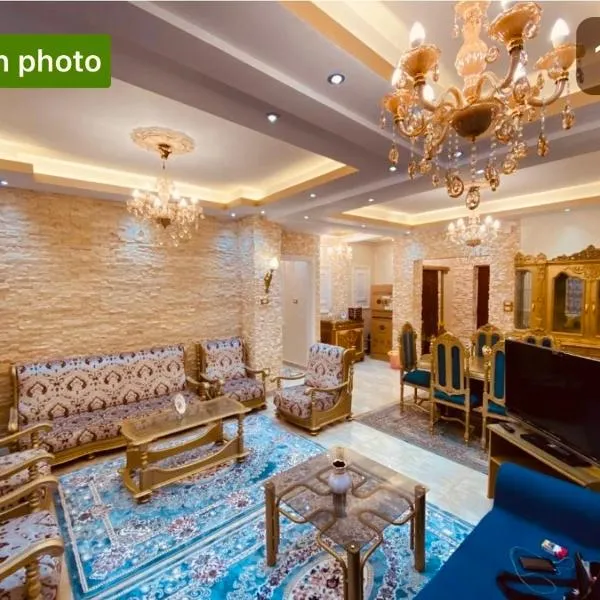 LuXury Apartment Agouza-Mohandesin، فندق في القاهرة