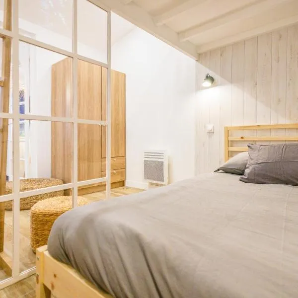 Joyful tiny house seaside, hotel en Cabourg