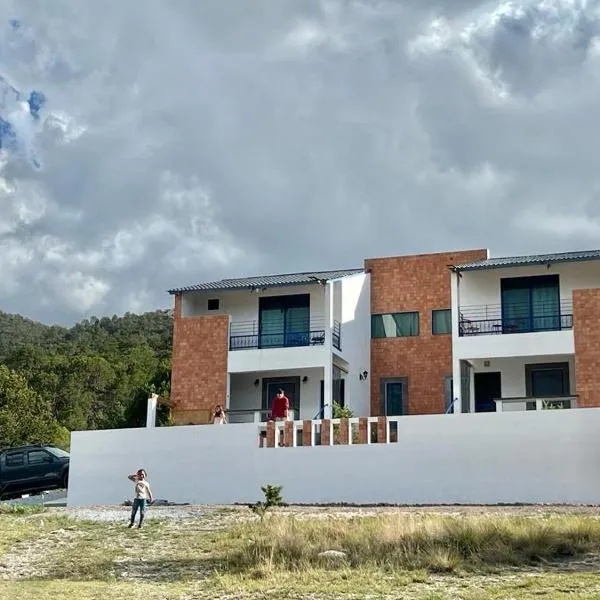 Casa De Campo Mirador H&L, מלון בSan Antonio de las Alzanas
