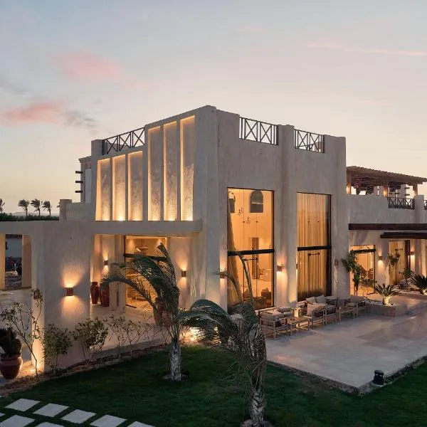 True Beach Resort, hotel in Marsa Alam City