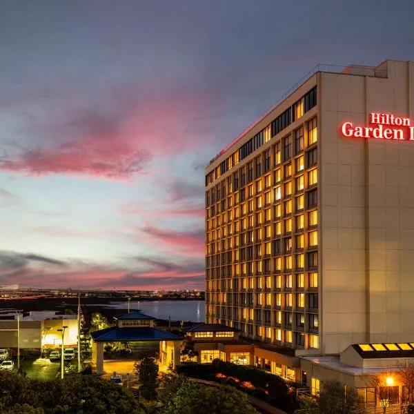 Hilton Garden Inn San Francisco/Oakland Bay Bridge, hotel v destinaci Emeryville