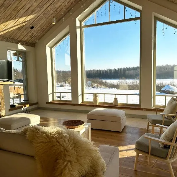 Dabintos slėnis, hotell sihtkohas Semeliškės