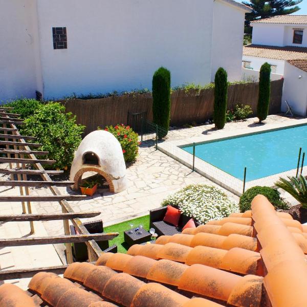 Villa Mario para 8 con piscina privada AA y Wi-Fi.