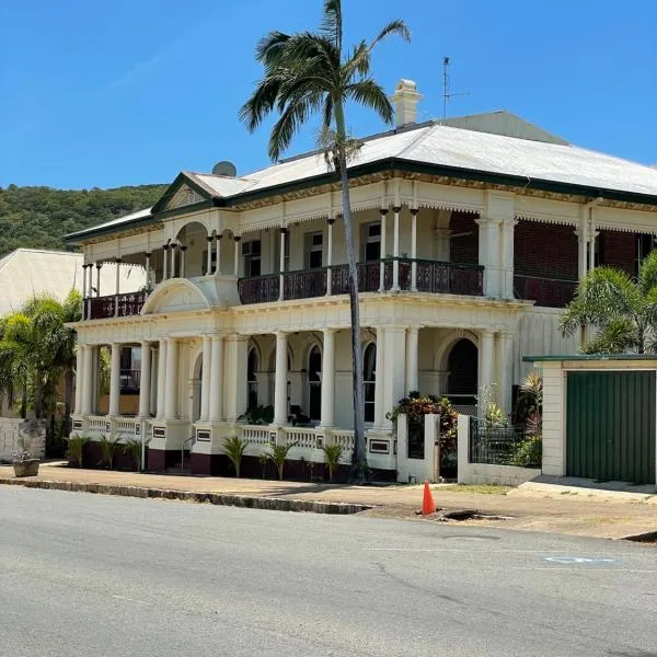 122 on Charlotte, hotel v destinaci Cooktown