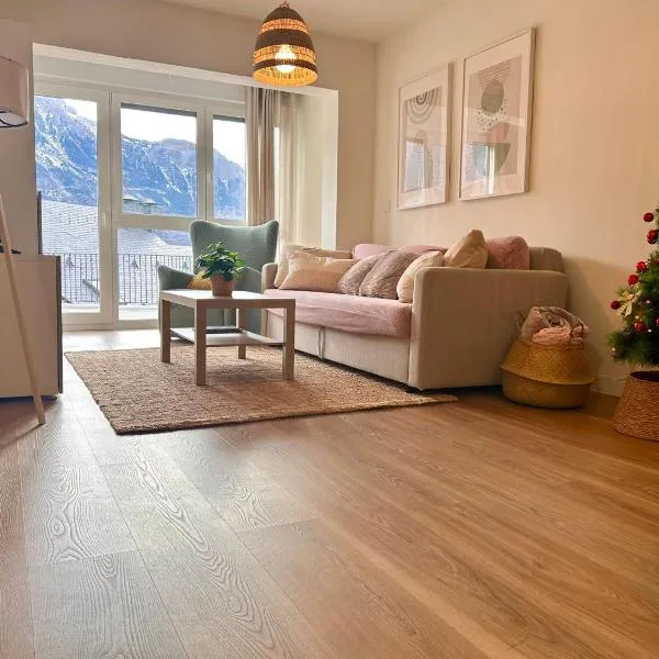 Apartamento Casa Blanca、トラマカスティリャ・デ・テナのホテル