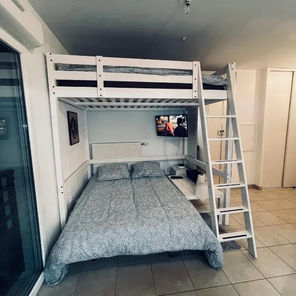 Appartement Lahcen, hotel in Thorigny-sur-Marne