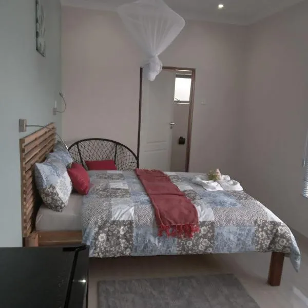 Chaya accommodation B&B and self catering، فندق في Mzuzu
