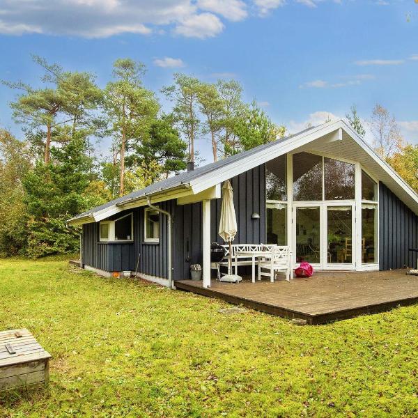 8 person holiday home in Grenaa