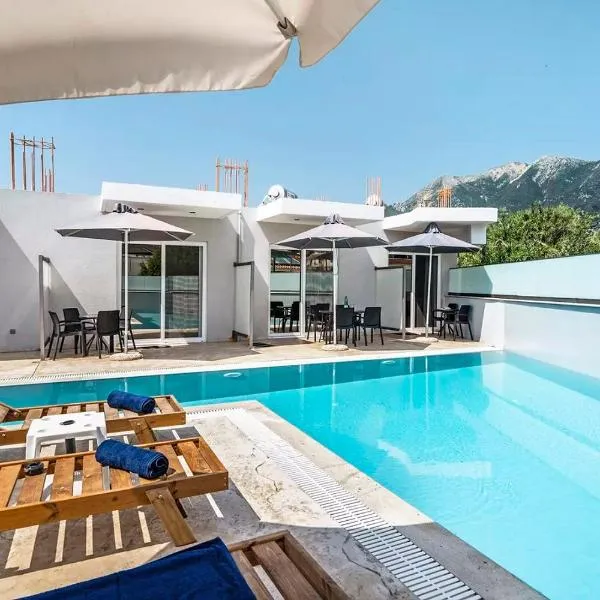 BLUE STAR APARTHOTEL, hotel in Nydri