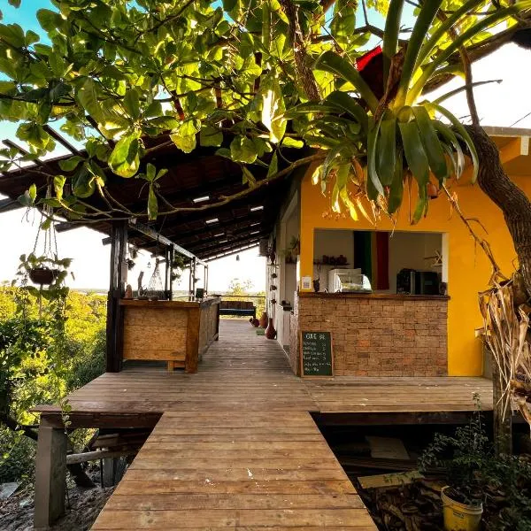 OXE hostel, hotel in Moreré