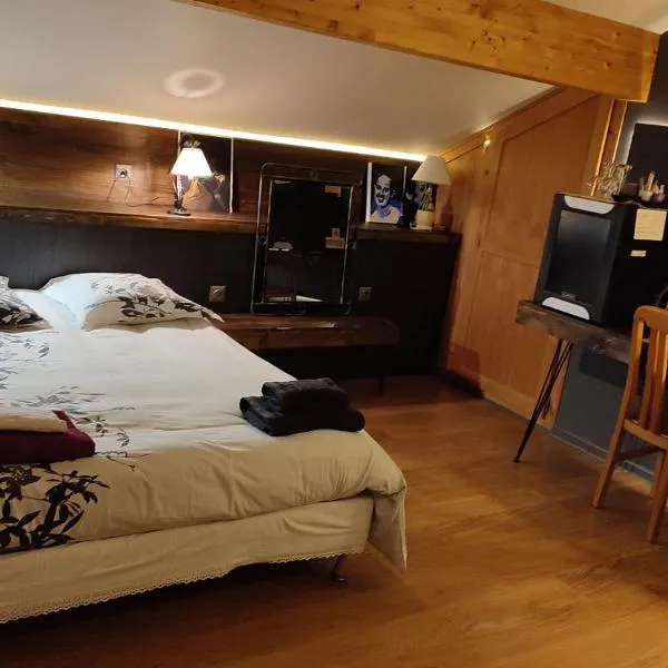 Logis Auberge de la Poirie, Hotel in Tendon