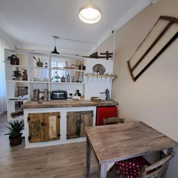 La Corte dei Cerri, Il Tornio,位于Spervara的酒店