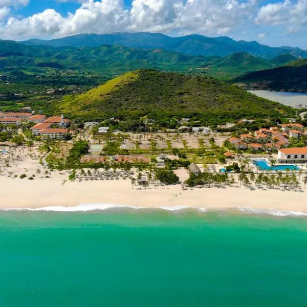 Sunsol Ecoland、Pedro Gonzalezのホテル