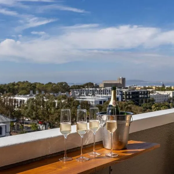 Greenpoint Emerald, hotell i Kapstaden