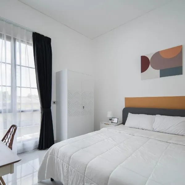 Cove River Haus, hotel in Jakarta
