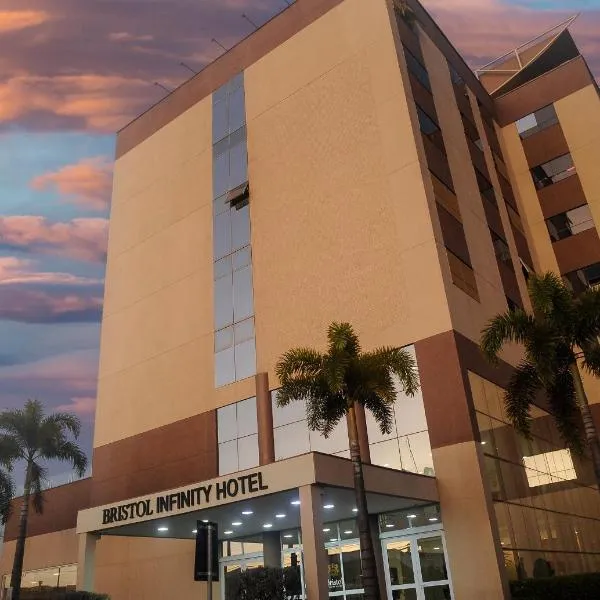 Bristol Infinity Rio Claro, hotel in Rio Claro