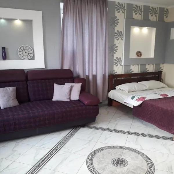 Apartment on 8 Marta, отель в Николаеве