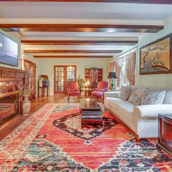 Spacious Jamestown Home Near Nat'l Comedy Center!, hotell sihtkohas Jamestown