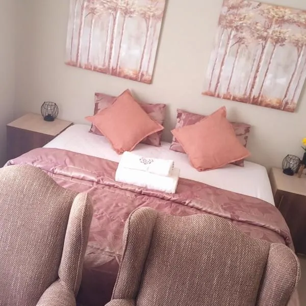 Viesnīca TALITHA'S SELF-CATERING ACCOMONDATION pilsētā Volfišbeja