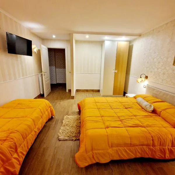 Fuga a Napoli Apartment, hotel in Naples