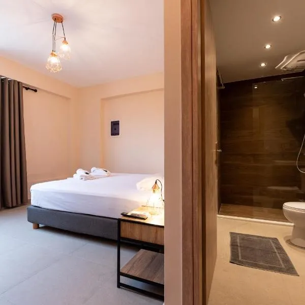Mini Suites Near Athen's Airport Free Shuttle From and to Athen's Airport, hotel i Spáta