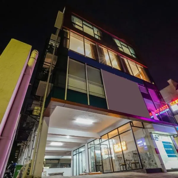 Season 4 Residences - 1BHK furnished apartments (near Apollo Proton, Tidal park), hotel in Chennai