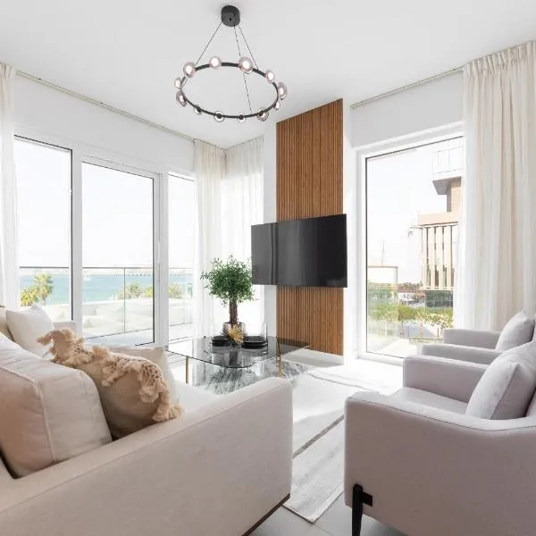 LUXSeaside/2BD/LaVie/JBR, hotel in Dubai