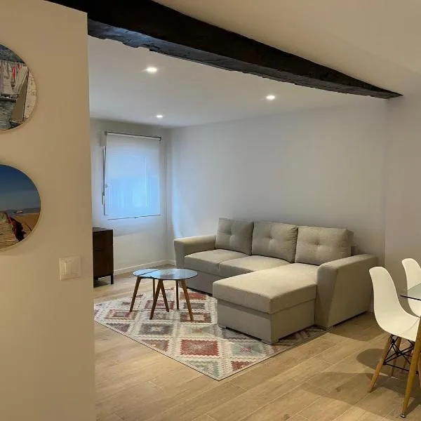 Apartamento centro Santander, hotel in Santander