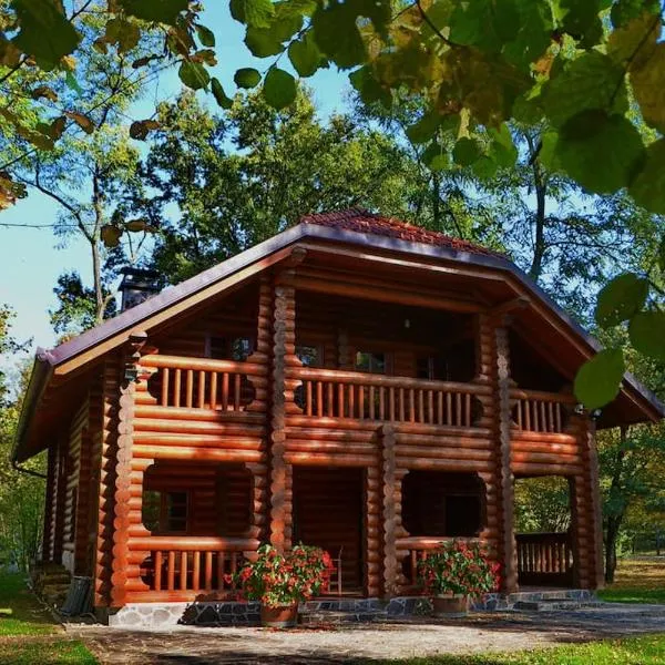 Luxury Chalet at Podlipje Estate, ξενοδοχείο σε Tešanovci