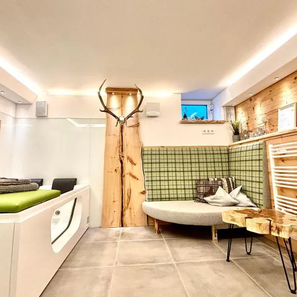 Ferienwohnung im Usseltal - Zirben Spa - Monheimer Alb - Altmühltal - Familie Geyer Daiting, khách sạn ở Monheim