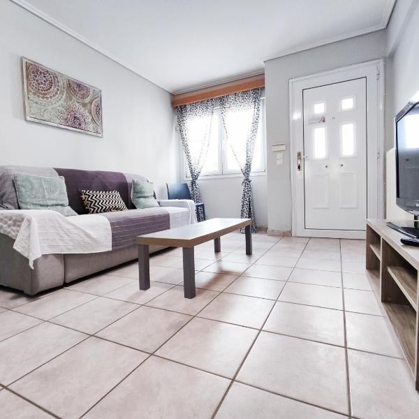 Cosy Apartment with patio by YHA